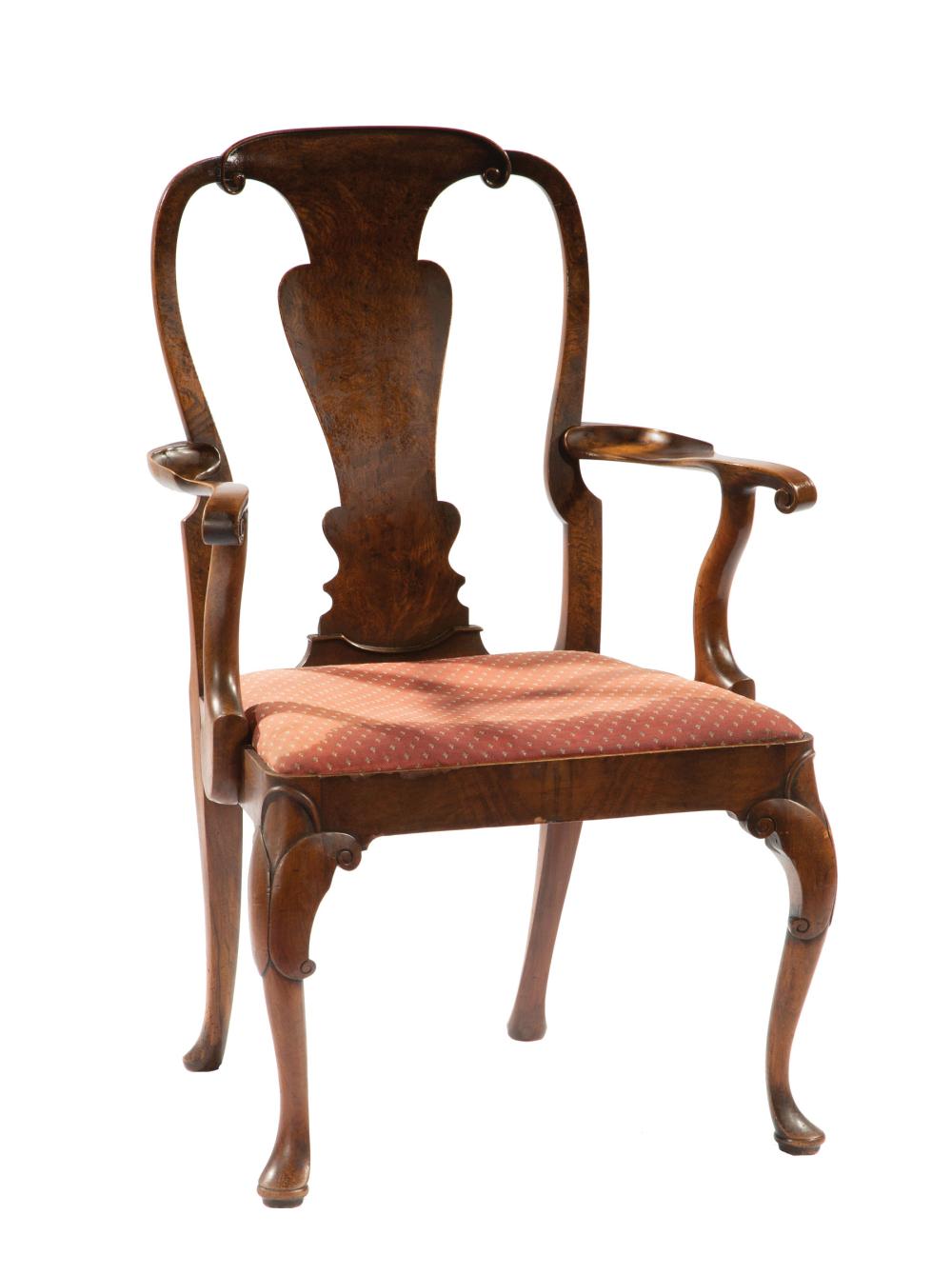 QUEEN ANNE STYLE CARVED WALNUT 31bf73