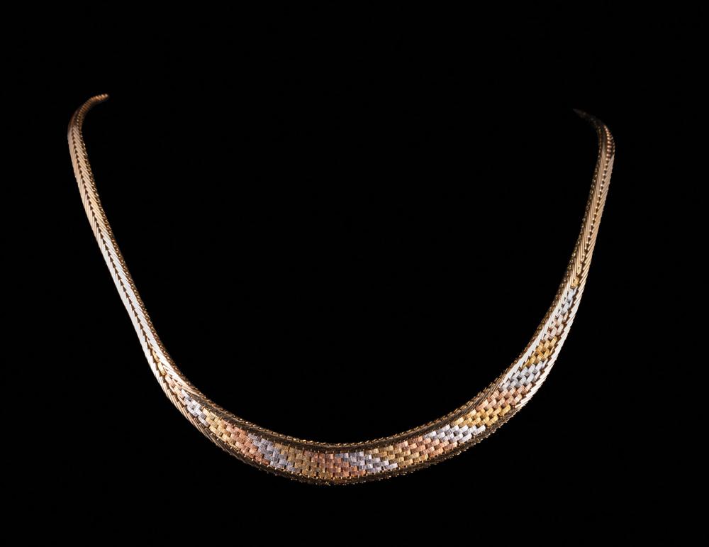 14 KT. TRICOLOR GOLD MESH NECKLACE WITH