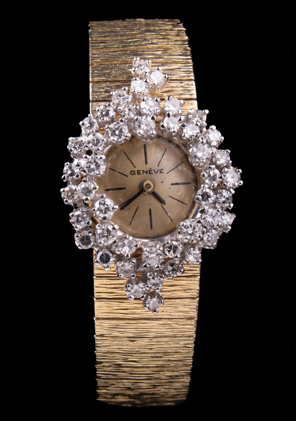 LADYS 14 KT. GOLD AND DIAMOND GENEVE