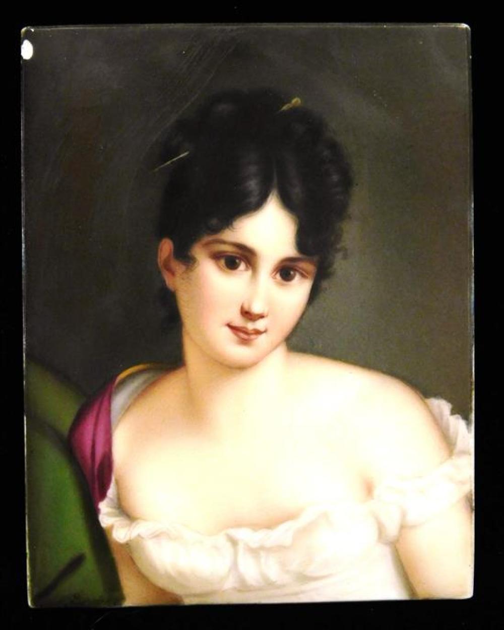 HAND PAINTED PORCELAIN PLAQUE MME  31c0d5