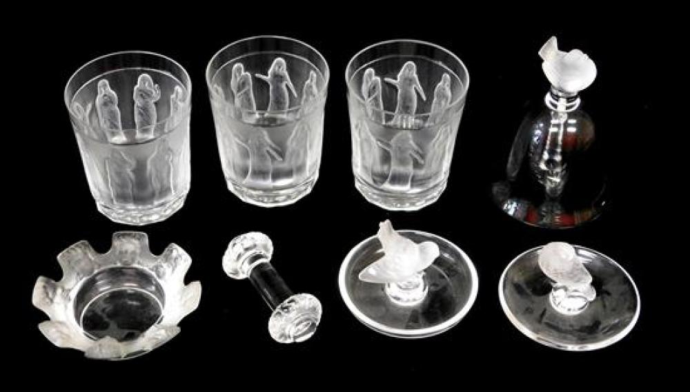 MODERN LALIQUE EIGHT PIECES INCLUDING 31c10b