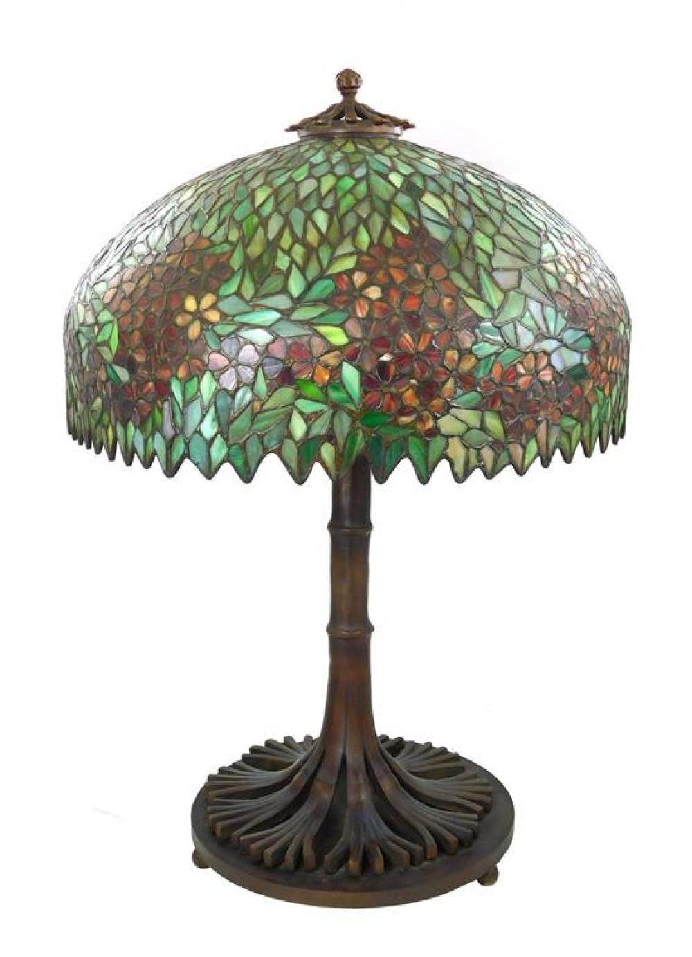 LARGE UNIQUE ART GLASS LAMP DOGWOOD  31c1f2