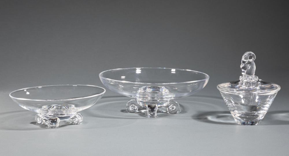 STEUBEN GLASS LOW FOOTED BOWLS