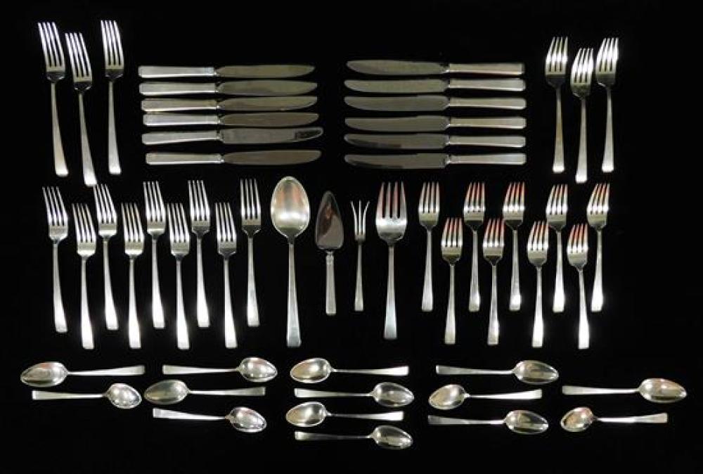 SILVER: TOWLE STERLING FLATWARE