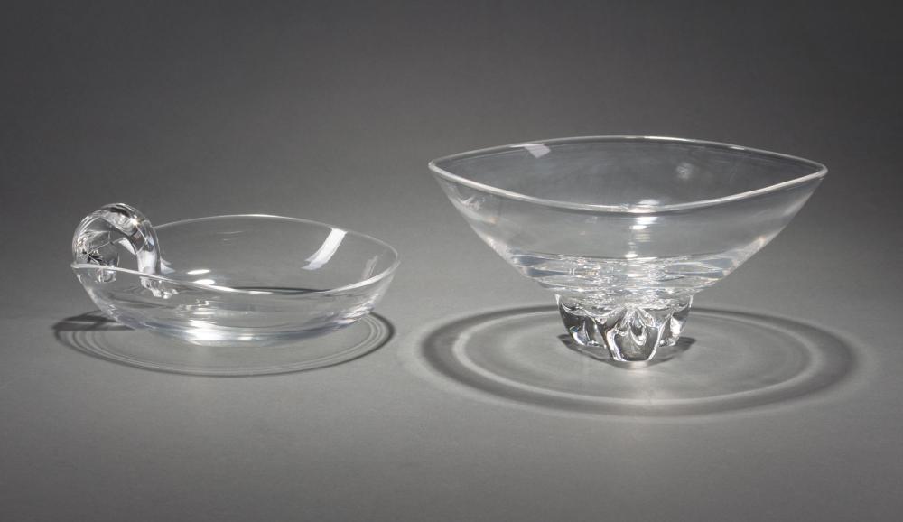 STEUBEN GLASS TRILLIUM BOWL AND A SERVING