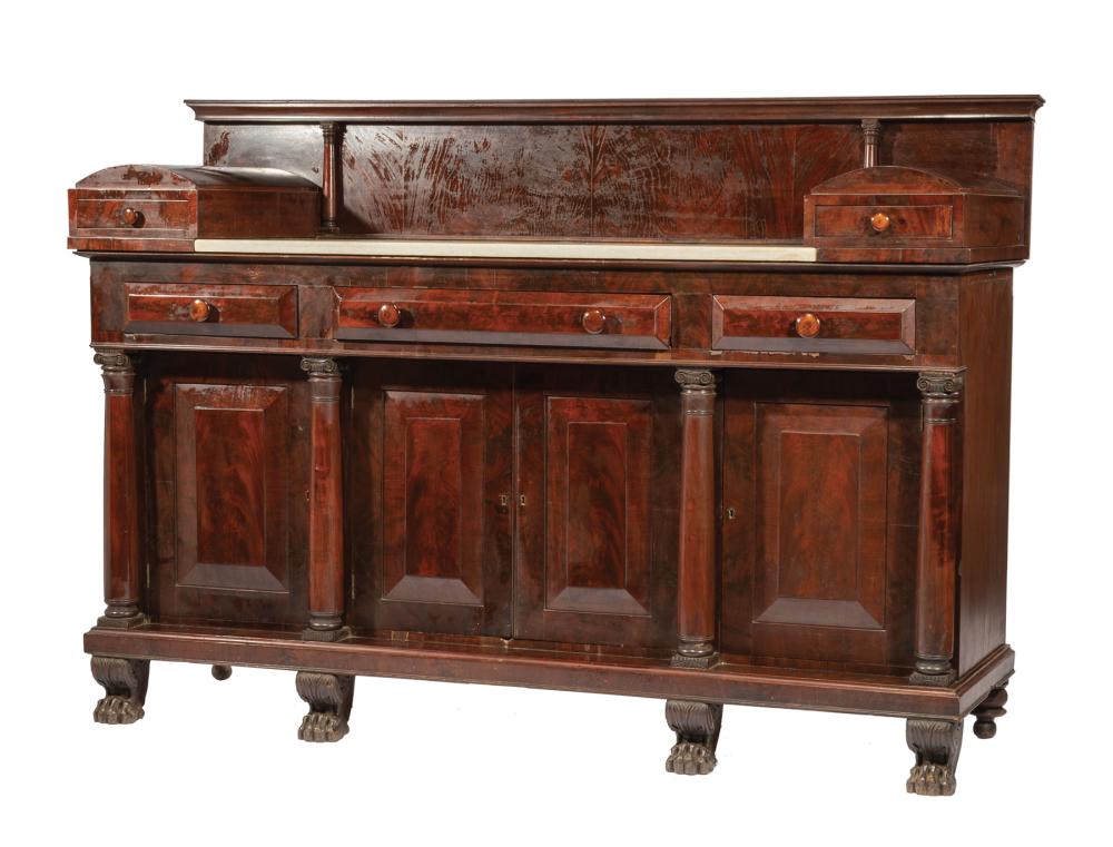 AMERICAN CLASSICAL CARVED MAHOGANY