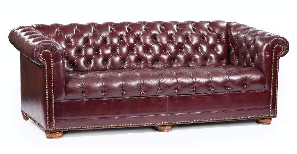 CHESTERFIELD LEATHER SOFAChesterfield