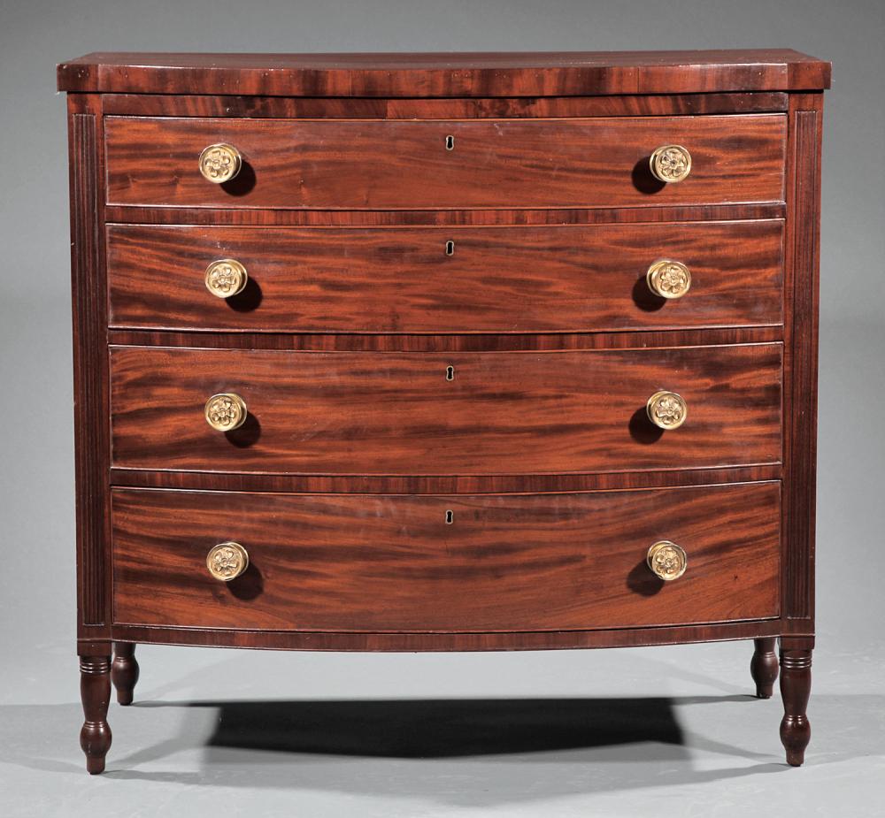 FEDERAL MAHOGANY BOWFRONT CHEST 31c6d2