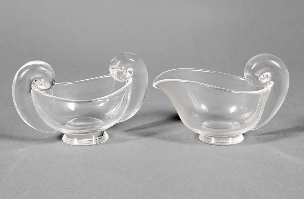 VINTAGE STEUBEN GLASS SUGAR BOWL