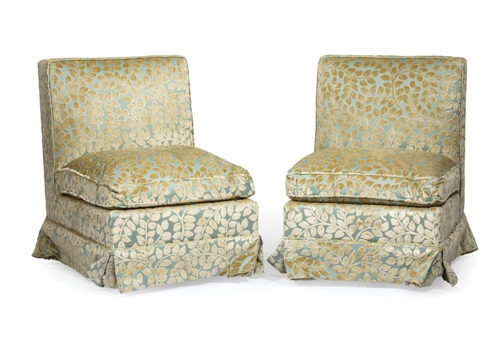 PAIR OF CUT VELVET SLIPPER CHAIRSPair 31c758