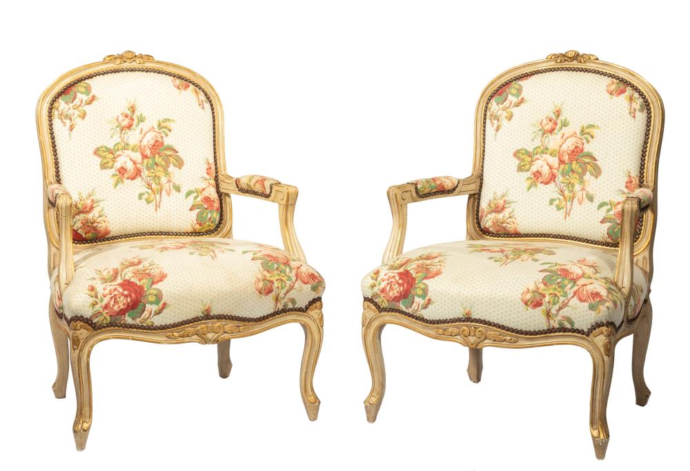 CR ME PEINTE AND PARCEL GILT FAUTEUILSPair 31c7fa