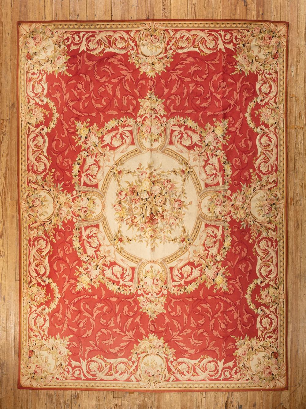 FRENCH AUBUSSON STYLE CARPETFrench 31c894