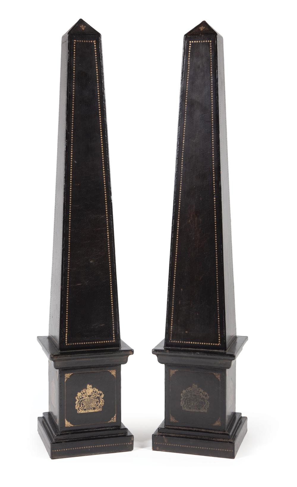 PAIR OF CONTINENTAL FAUX TOOLED 31c947