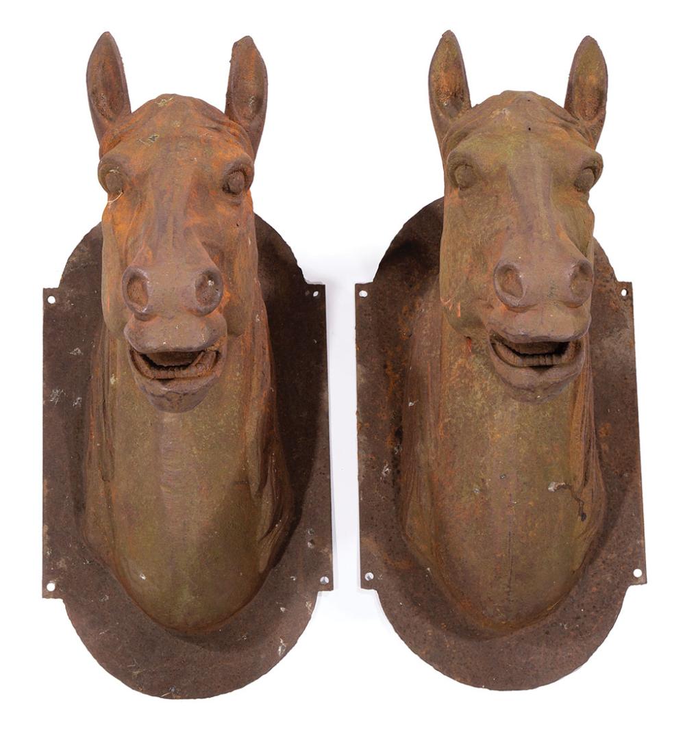 PAIR OF LARGE CAST IRON RACE HORSESPair 31c974