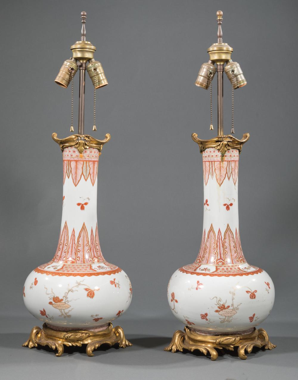 CHINESE RED GILT DECORATED PORCELAIN 31c97d