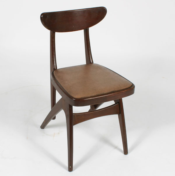 Maruni child's chair, modern/Eames