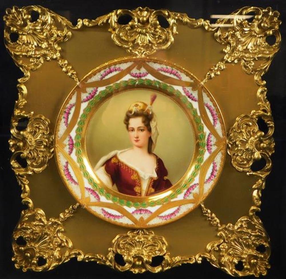 HAND-PAINTED ROYAL VIENNA STYLE