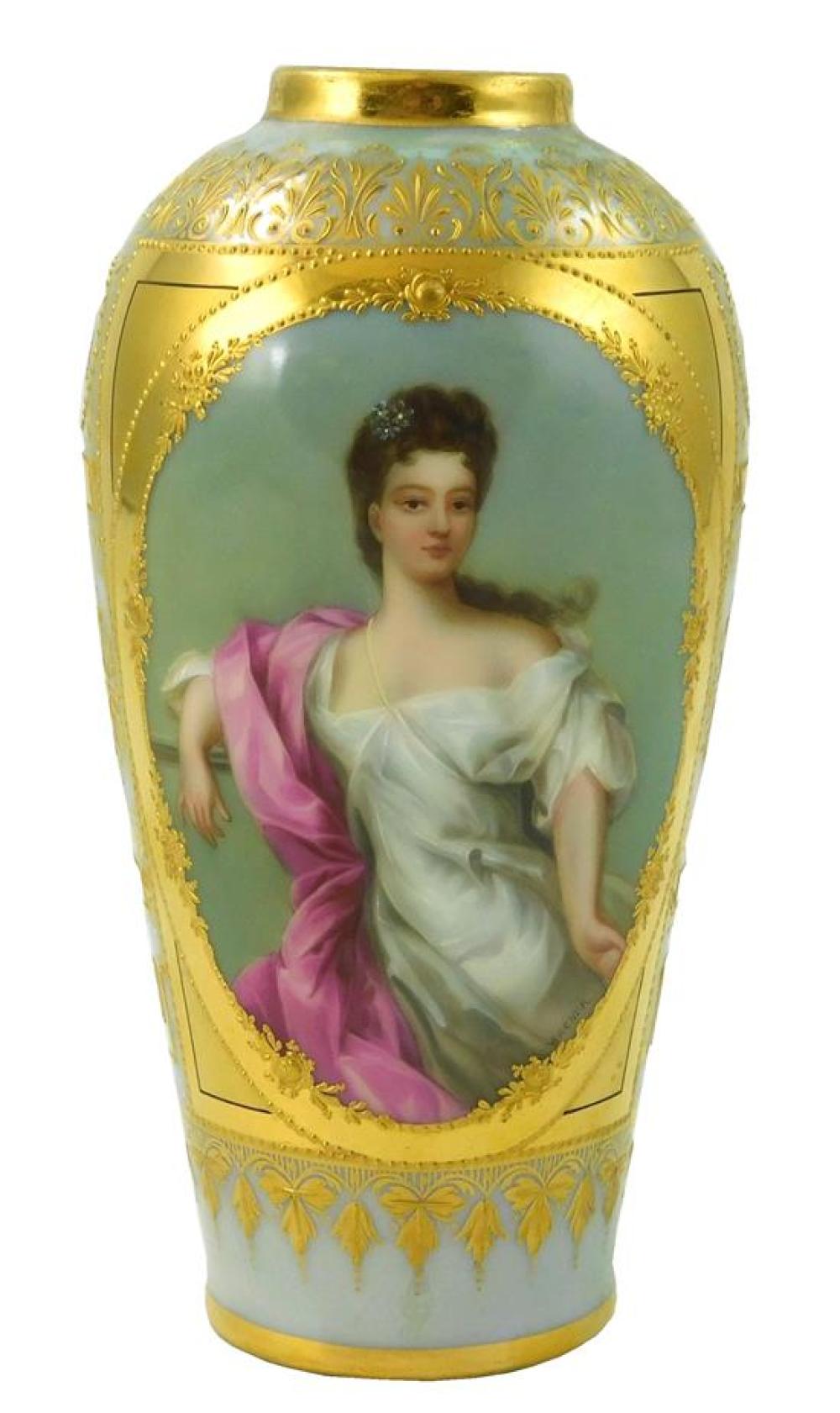 ROYAL VIENNA PORCELAIN VASE, RAISED