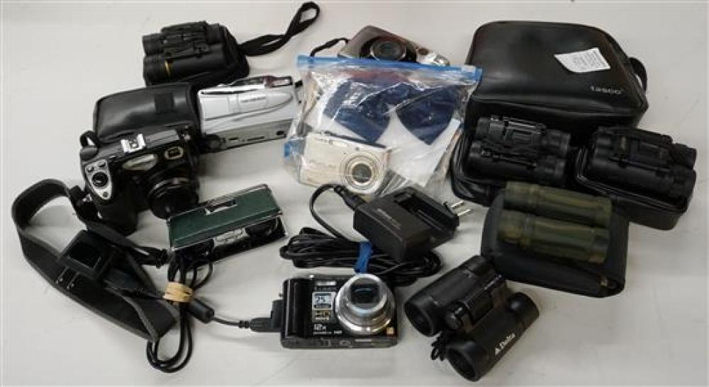GROUP OF ASSORTED CAMERAS AND BINOCULARSGroup 31f553