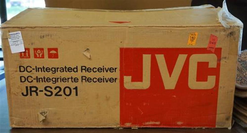 JVC JR-5201 INTEGRATED STEREO RECEIVER