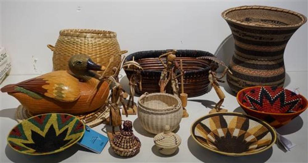 BOX OF AFRICAN AND OTHER BASKETSBox 31f741
