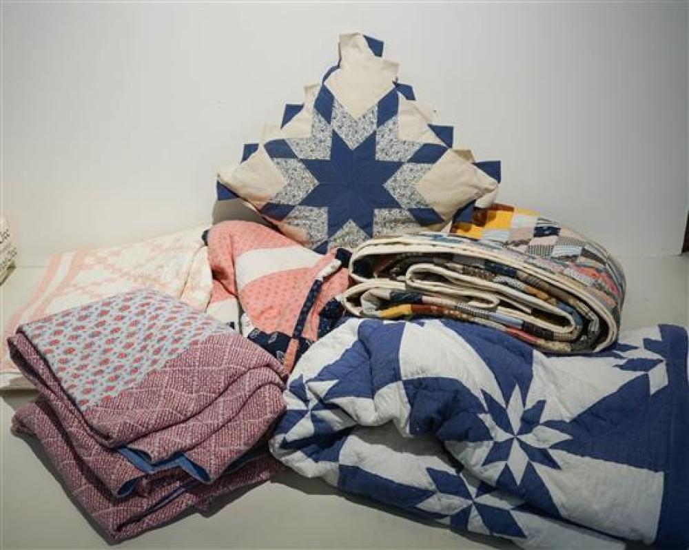 SIX PATCH QUILTS AND A PILLOWSix 31f743