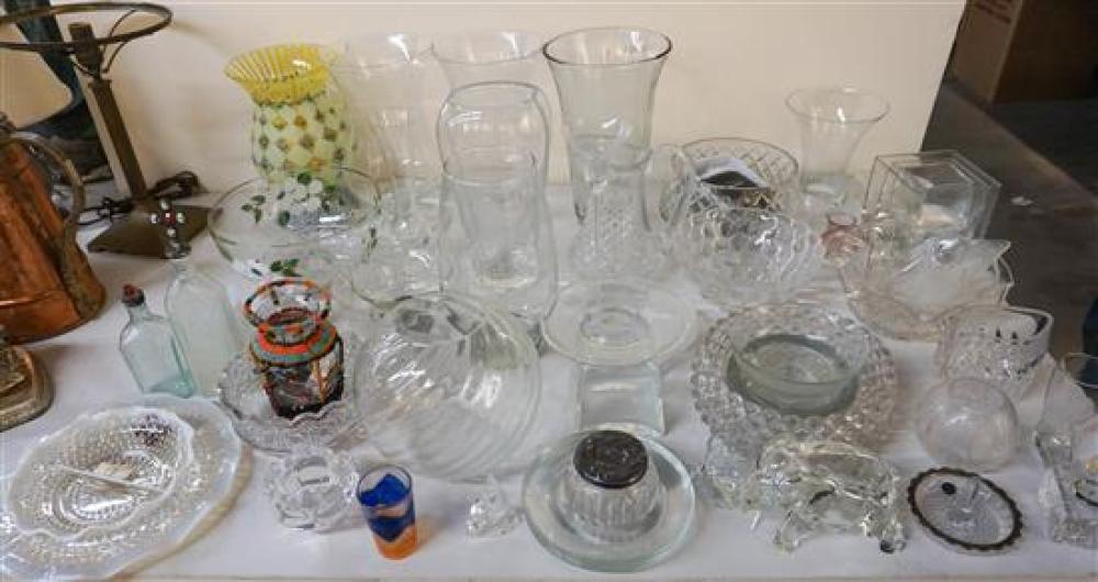 GROUP OF CRYSTAL AND GLASS, INCLUDING