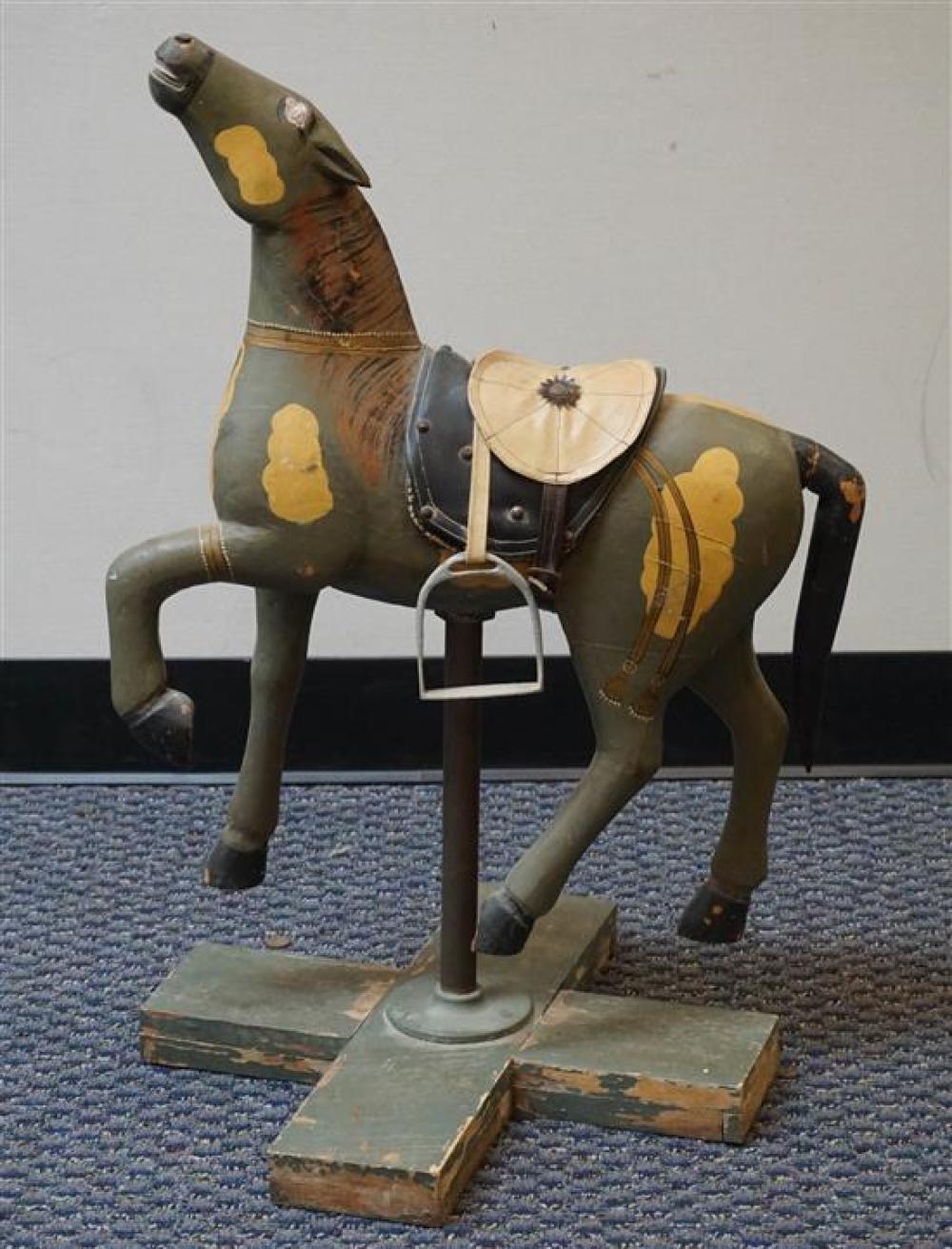 PAINTED WOOD SMALL CAROUSEL HORSE  31f767