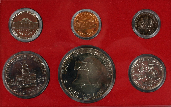 Two 1975 U S Mint Proof Sets w Boxes 4ff3b