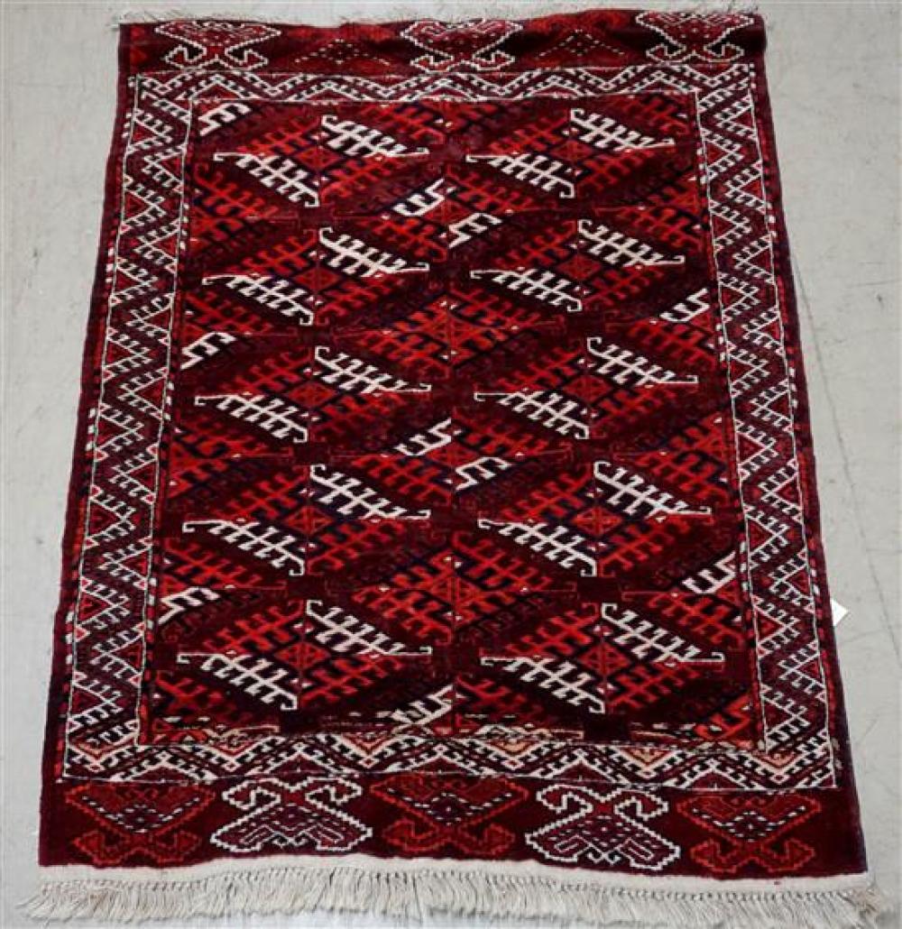 TURKOMAN RUG, 5 FT 6 IN X 4 FT