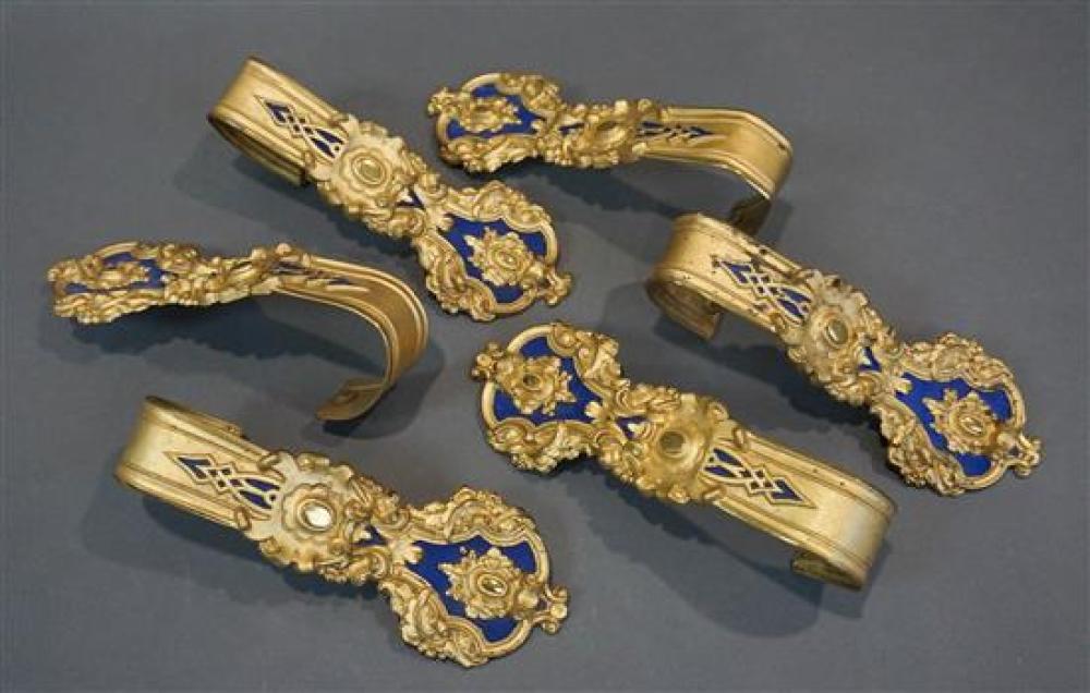 THREE PAIRS OF VICTORIAN DECORATED 31f9bd