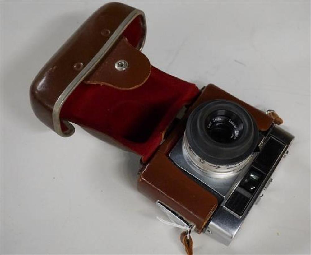 ZEISS IKON SYMBOLICA 35MM CAMERA WITH