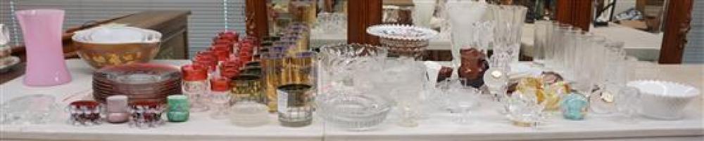 COLLECTION OF DECORATED AND CLEAR GLASSWARECollection