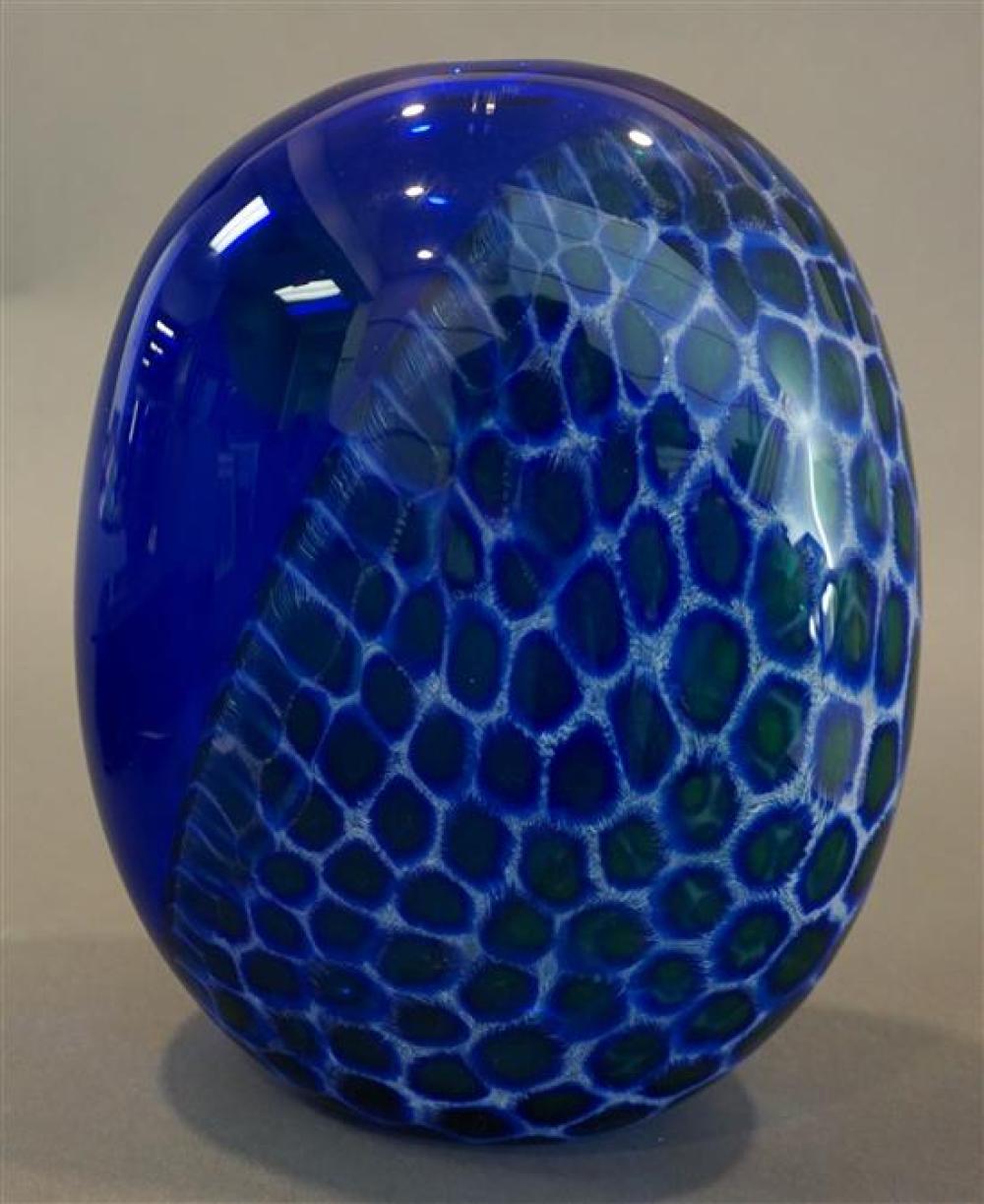 GIAMPAOLO SEGUSO GLASS VASE, DATED