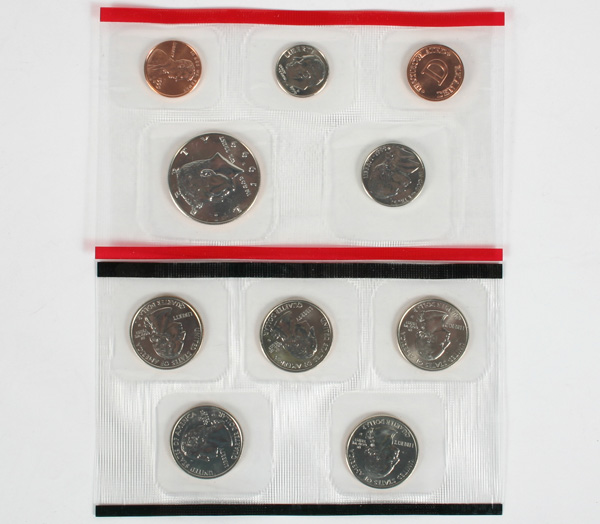 Five 1999 Uncirculated U.S. Mint