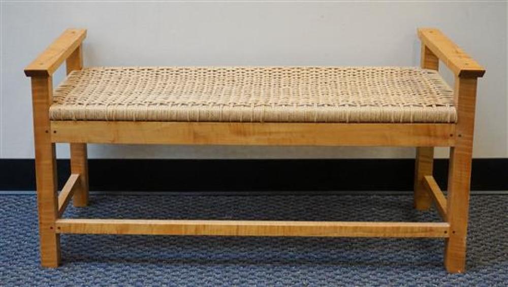 MAPLE ROPE SEAT BENCHMaple Rope