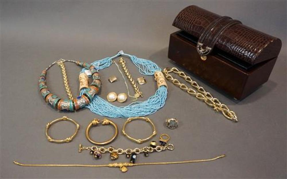 COLLECTION OF COSTUME JEWELRY WITH