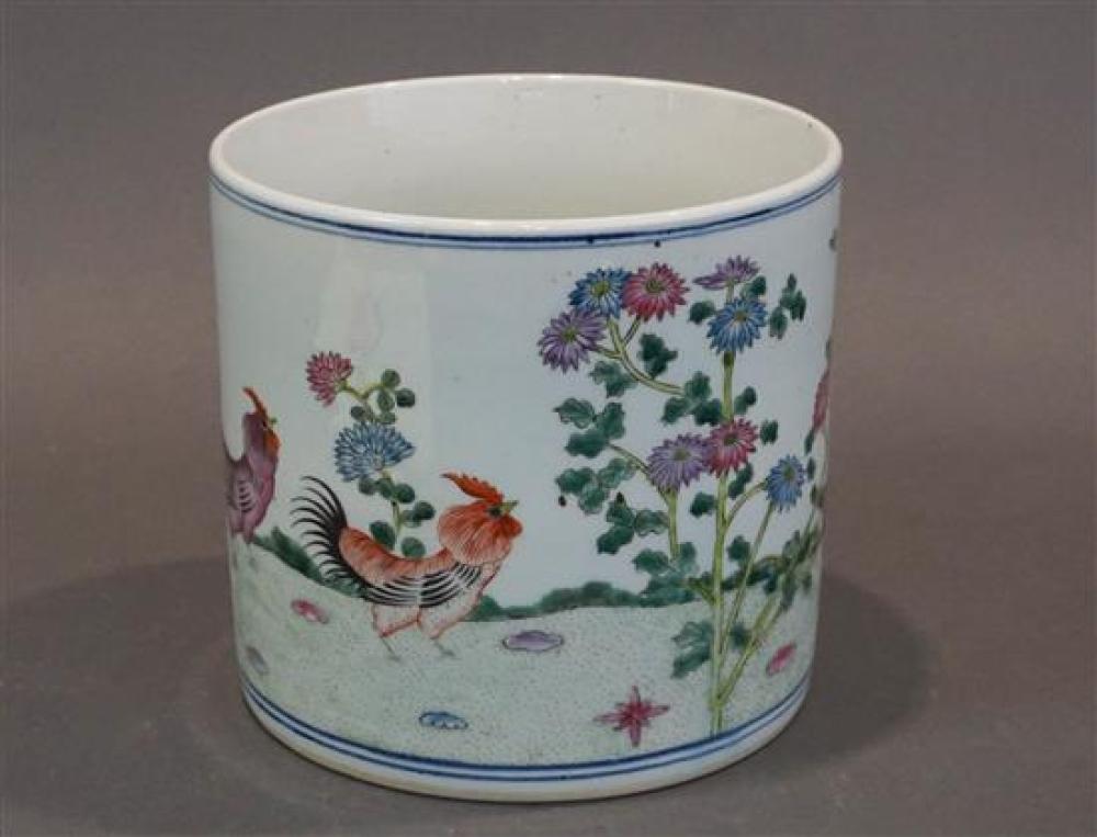 CHINESE 'FAMILLE ROSE' PORCELAIN