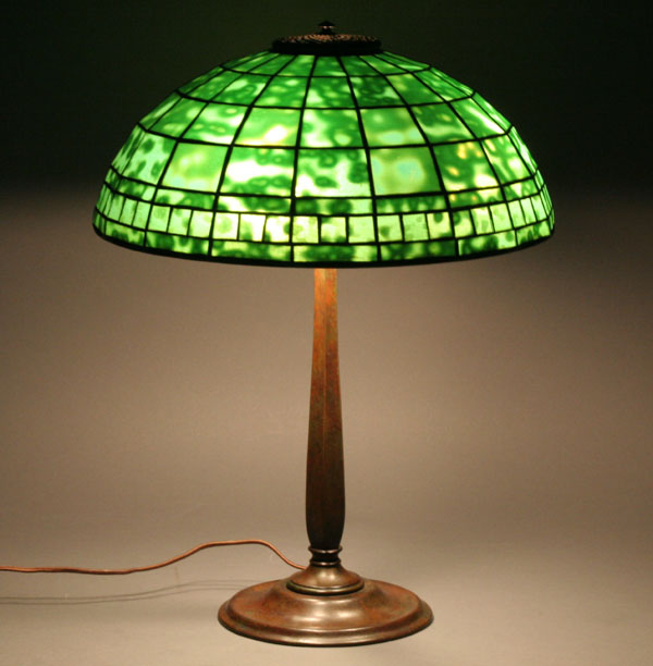 Tiffany Colonial lamp with rare 4fffe