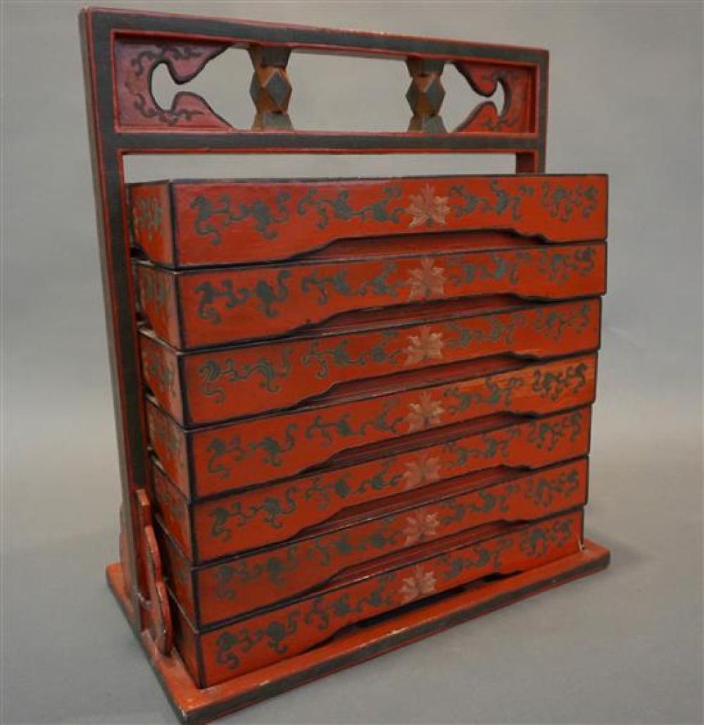 CHINESE DECORATED RED LACQUER STACKING 320044