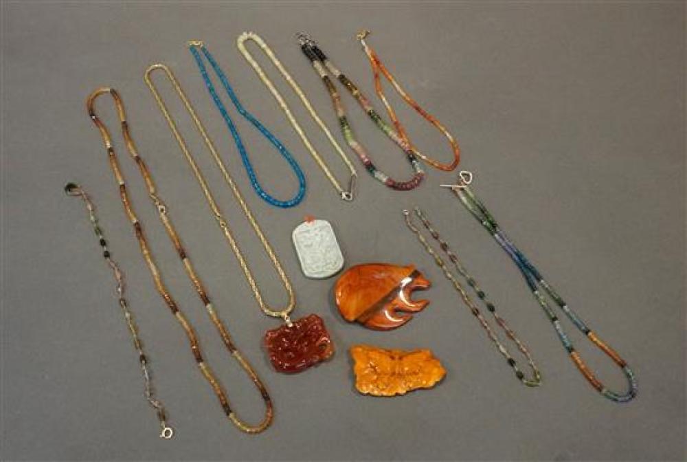 COLLECTION OF SEVEN SEMI-PRECIOUS