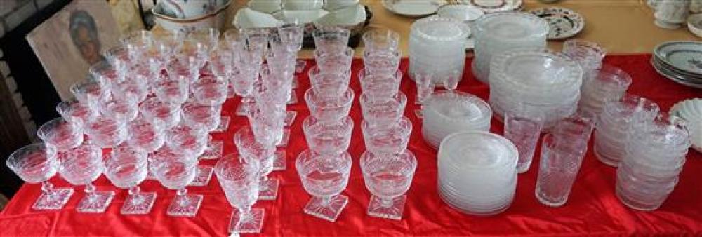 SCOTTISH CRYSTAL STEM TABLE SERVICEScottish