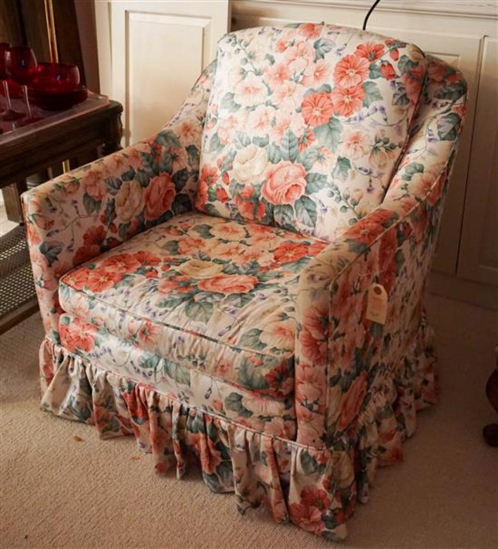 CHINTZ UPHOLSTERED LOUNGE CHAIRChintz 320298