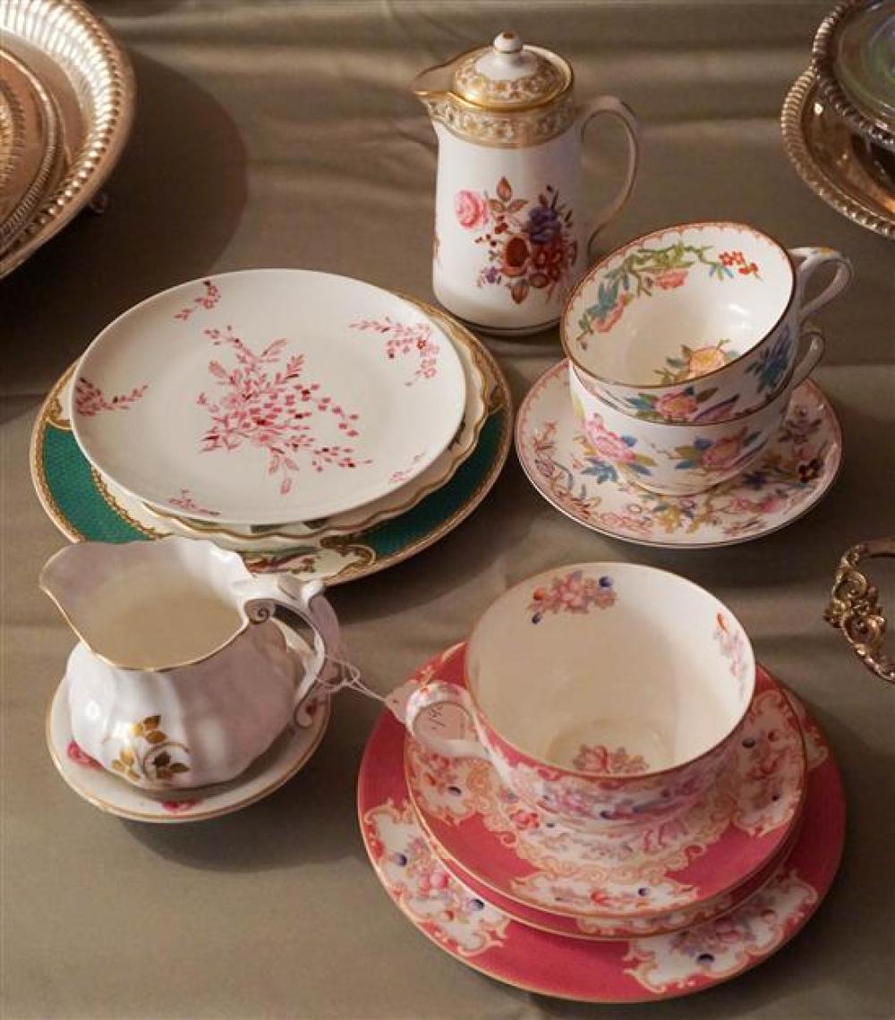 GROUP OF ENGLISH PORCELAIN TABLE