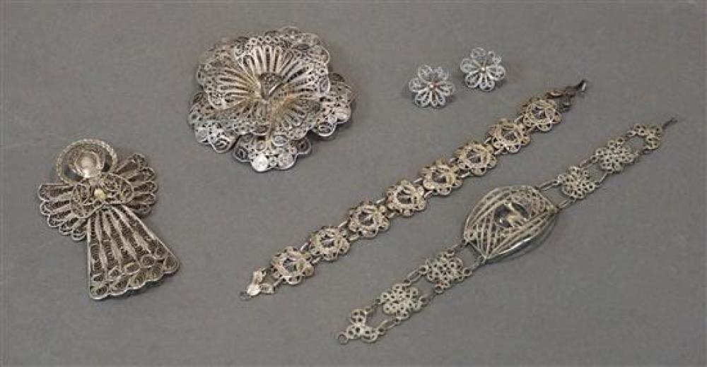 SMALL COLLECTION OF FILIGREE SILVERED 3202ec