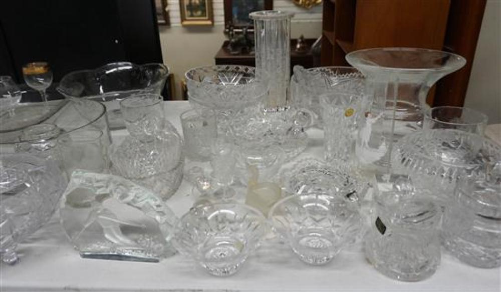 GROUP OF GLASS AND CRYSTAL STEMWARE,