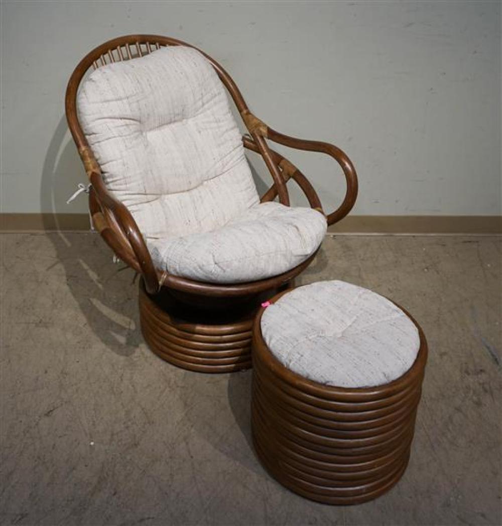 RATTAN AND FRUITWOOD SWIVEL SEAT 3203a8