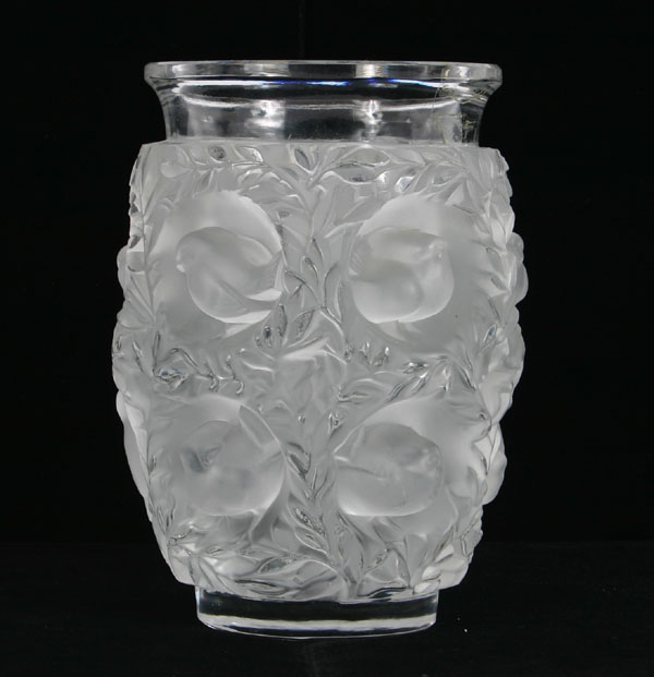 Lalique Bagatelle frosted glass 50060