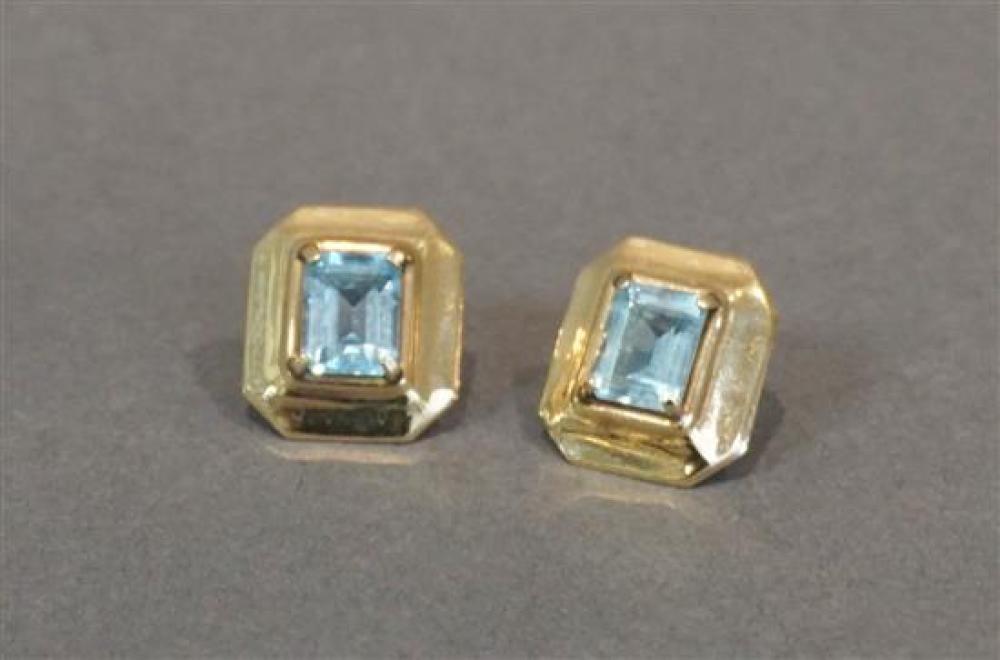 PAIR OF 14 KARAT YELLOW GOLD AND 3204b4