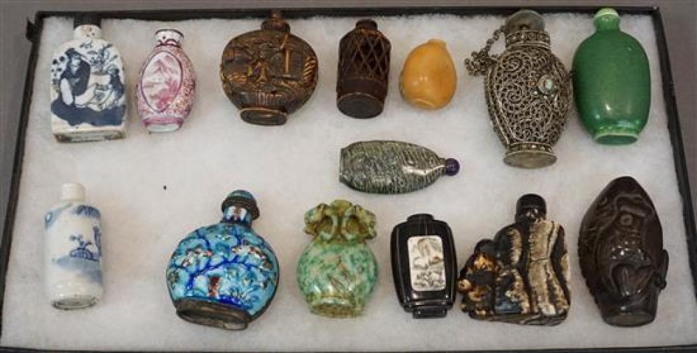 COLLECTION OF FOURTEEN SNUFF BOTTLESCollection 3204c5